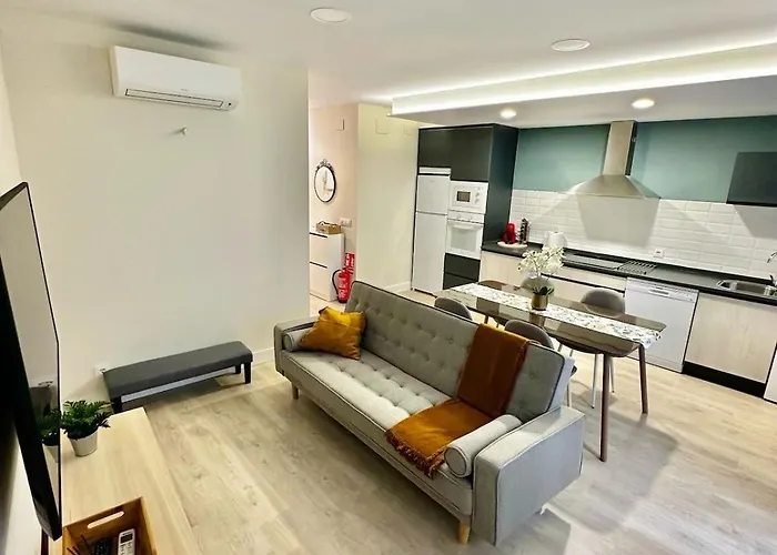 Lejlighed La Beltraneja Xiii Con Encanto En El Casco Historico *